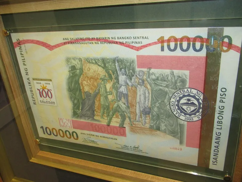 Twenty Dollars, Two Different Lives: The Exchange Rate Math That Runs the Pinay Content Economy